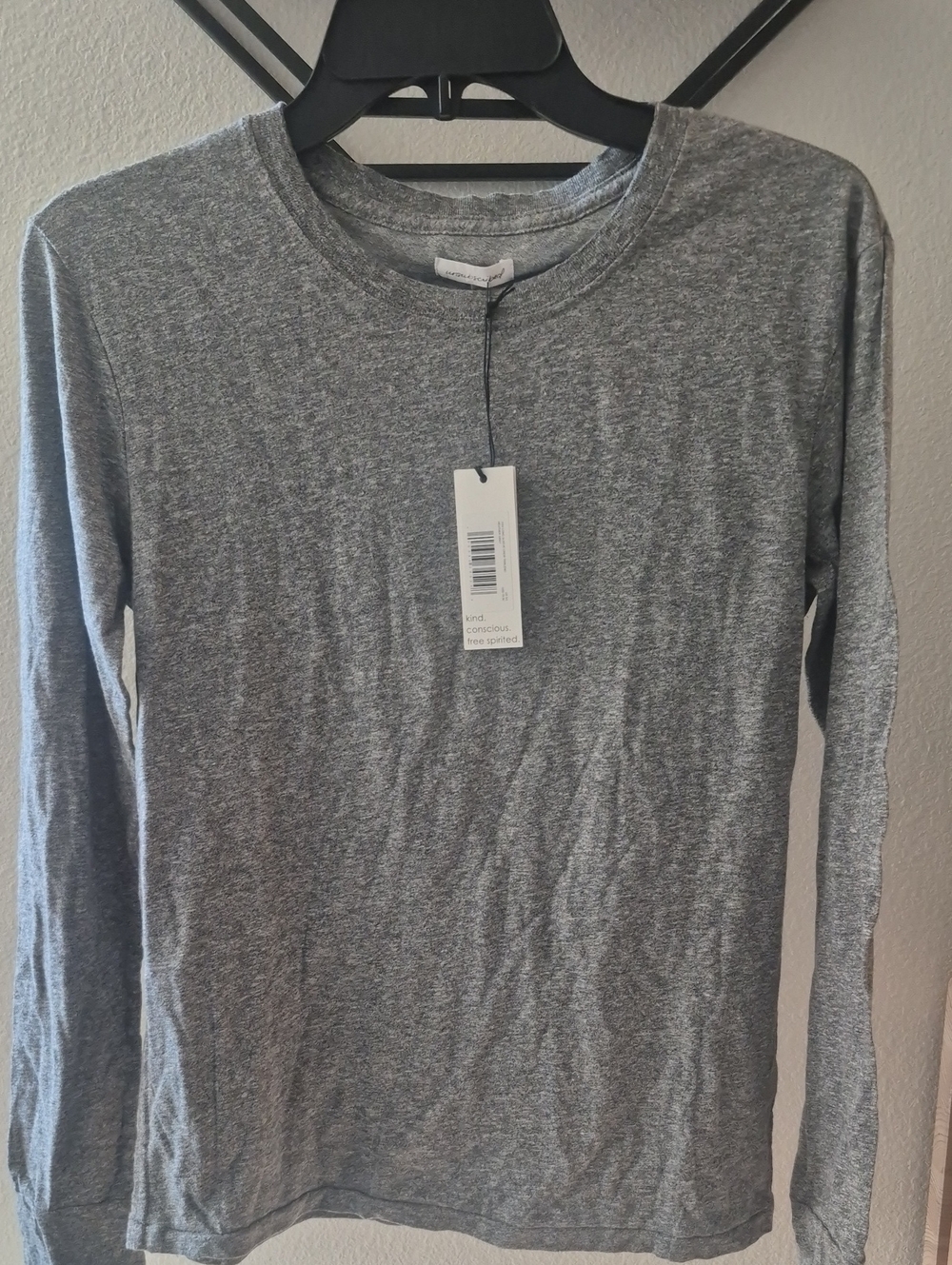 Unsubscribed Grey Long-Sleeve Tee NWT